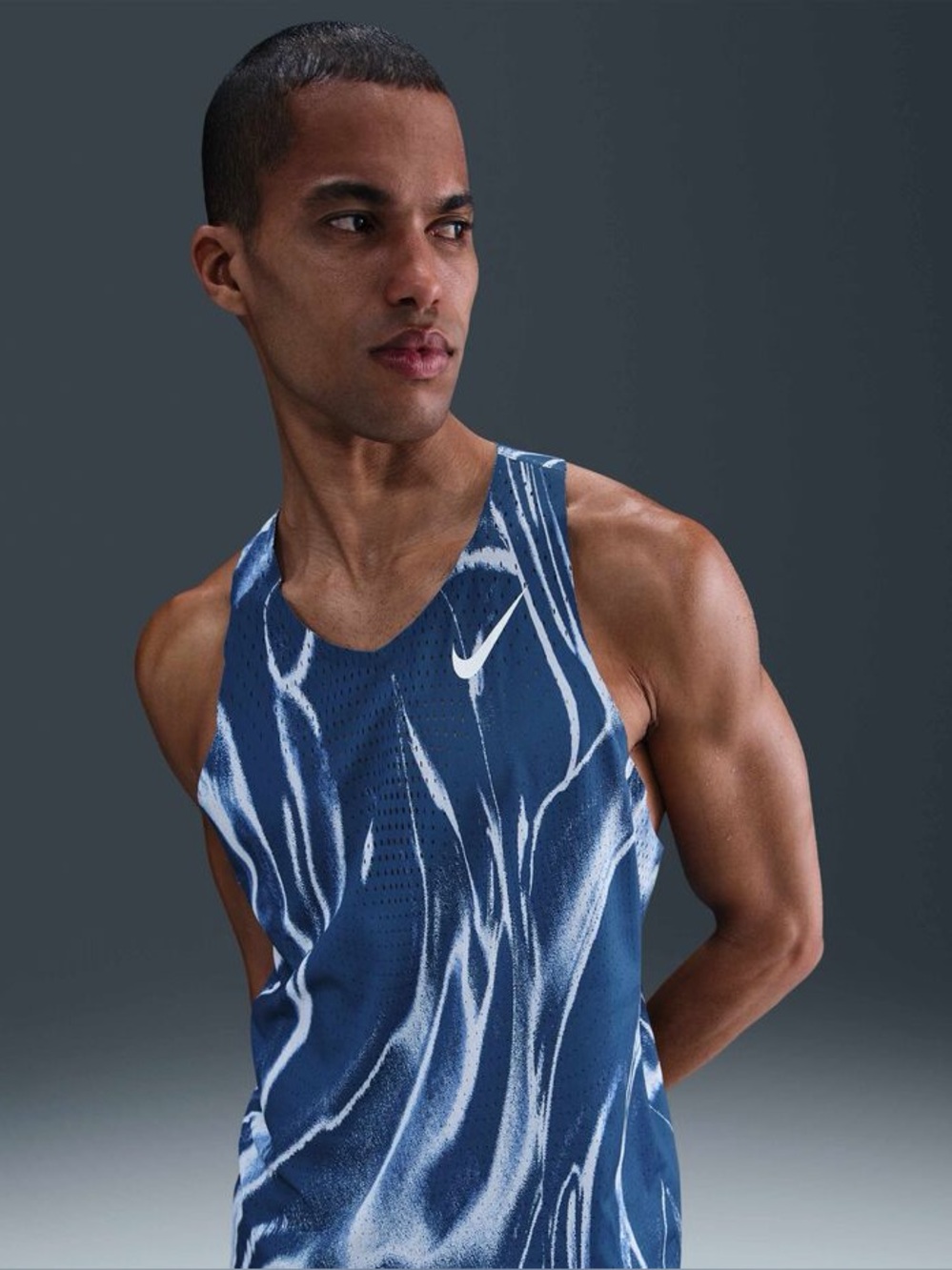 Nike AeroSwift
Men's Dri-FIT ADV Running Vest
